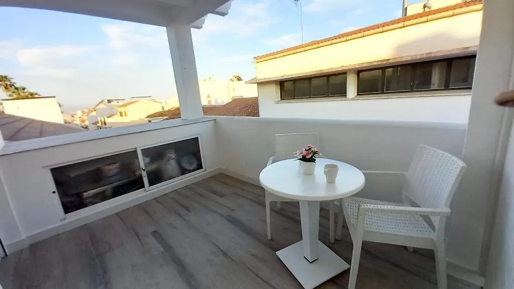 Homestay Habitacion Individual Con Terraza Privada Alhaurin de la Torre